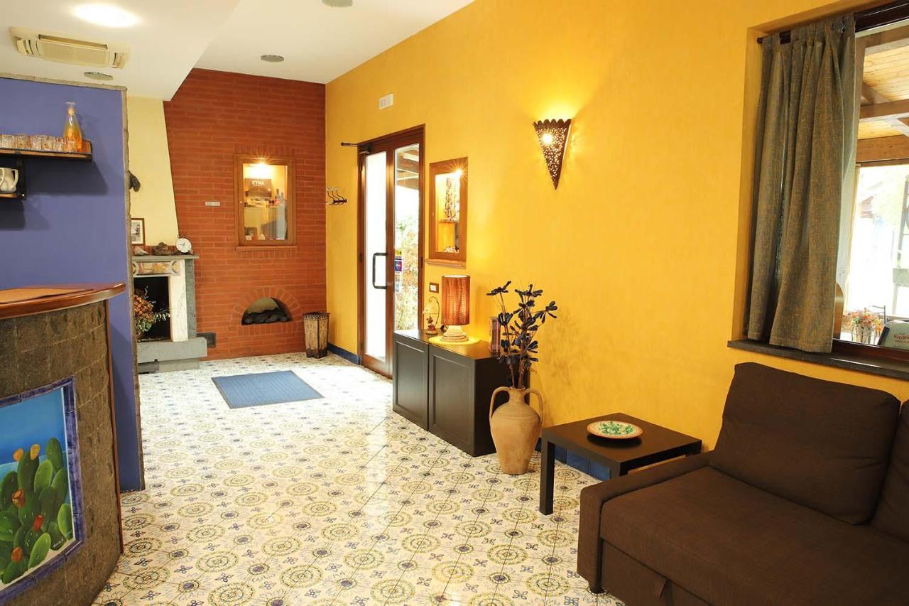 Hotel Alle Pendici Nicolosi Kültér fotó